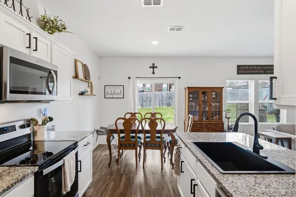 $234,900 | 17494 Stacy Street, Lindale, TX 75771