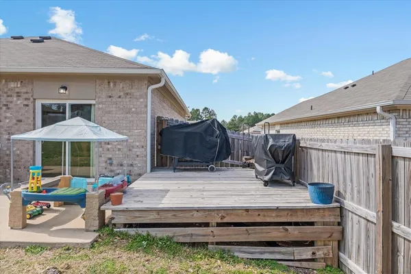 $234,900 | 17494 Stacy Street, Lindale, TX 75771