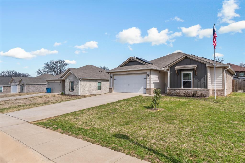 17494 Stacy Street Lindale, TX 75771 - Photo 3 of 30