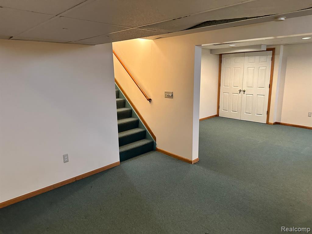577 Lexington Drive Rochester, MI 48307 - Photo 27 of 29