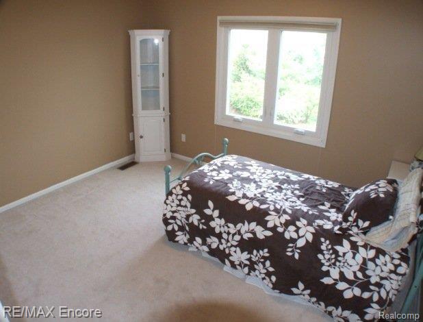 1268 Tulberry Circle Rochester, MI 48306 - Photo 13 of 25 Bedroom 2