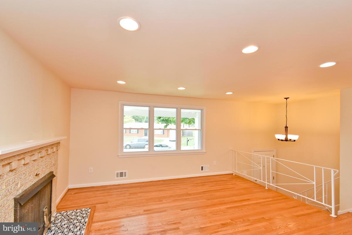 6401 Summerhill Road Temple Hills, MD 20748 - Photo 7 of 30 Interior (General)