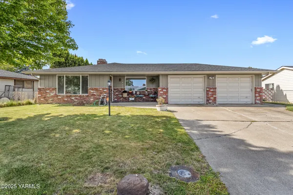 $425,000 | 3603 Carol Avenue, Yakima, WA 98902