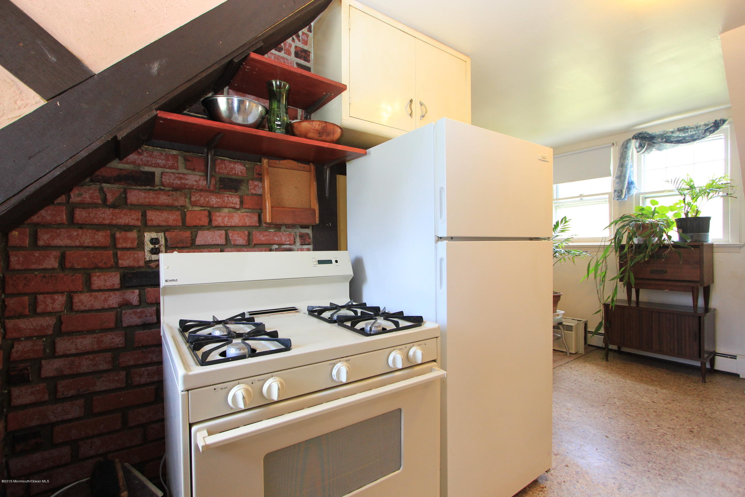 278 Cassville Road Jackson, NJ 08527 - Photo 29 of 60 iAptKitchen5