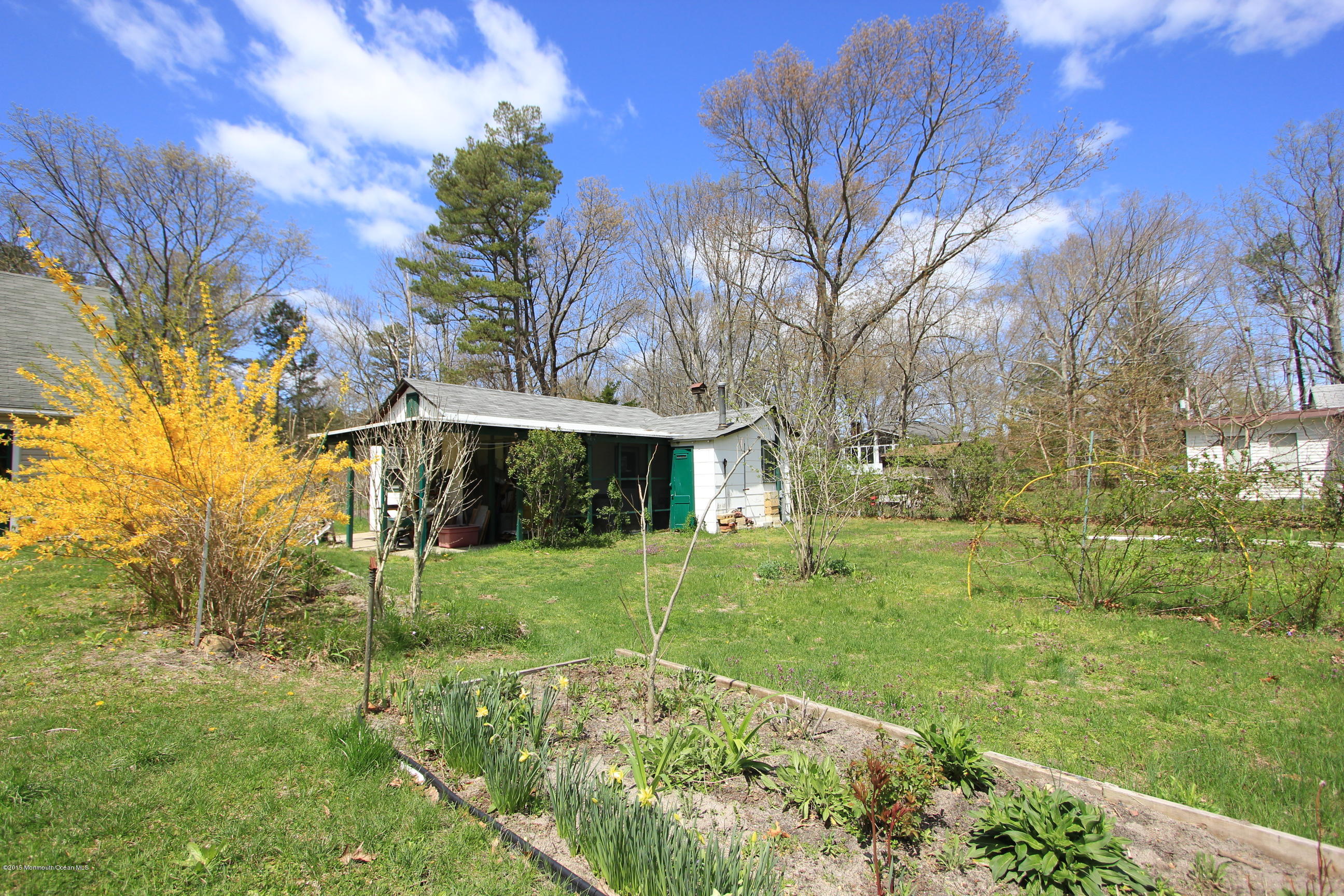 278 Cassville Road Jackson, NJ 08527 - Photo 49 of 60 YardShack