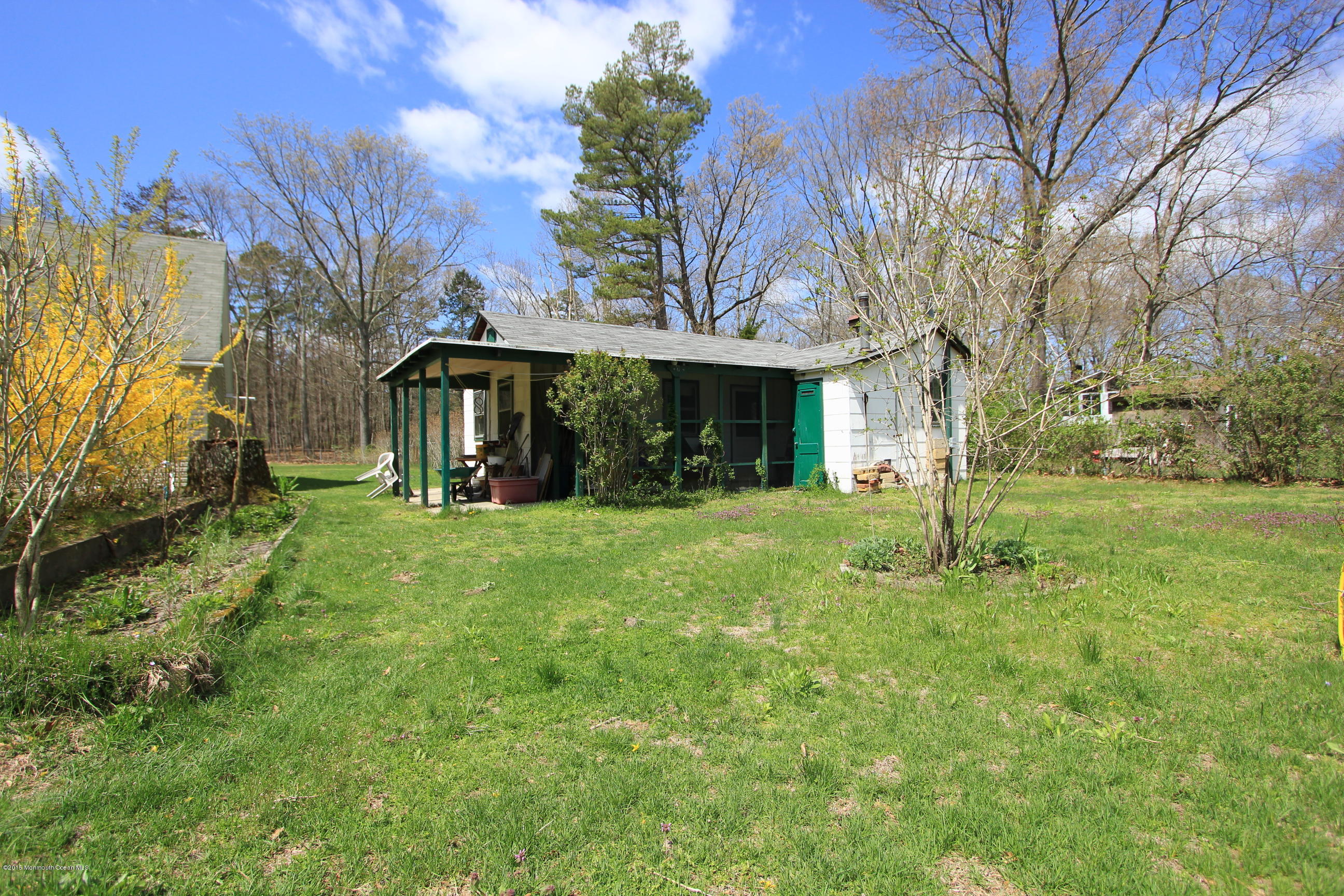 278 Cassville Road Jackson, NJ 08527 - Photo 50 of 60 YardShack2