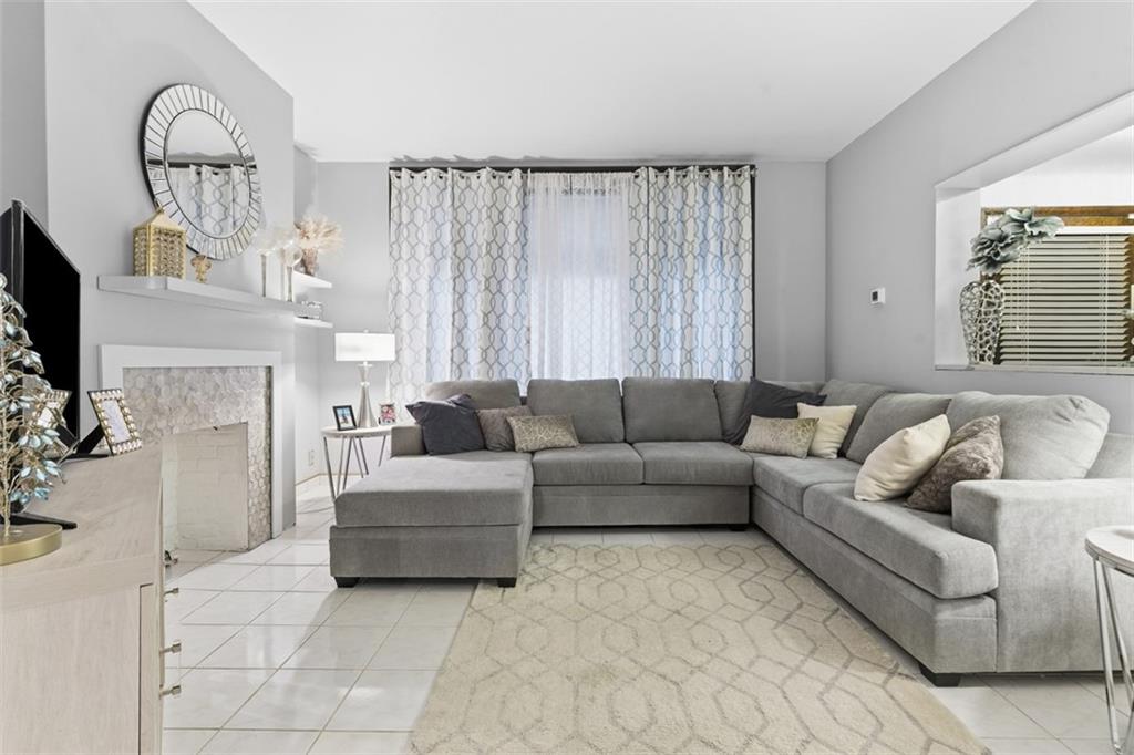 1336 4th Avenue Coraopolis, PA 15108 - Photo 7 of 45