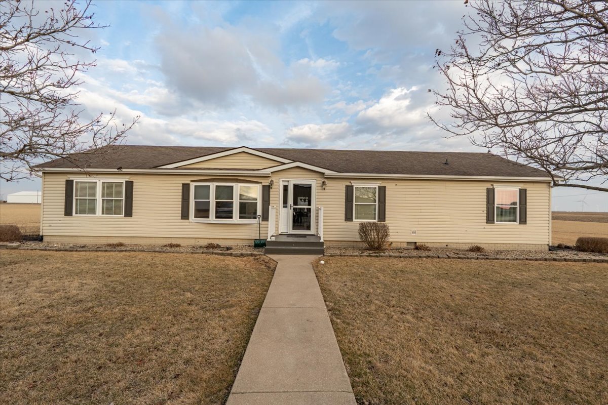 26151 East 2500 North Road Lexington, IL 61753 - Photo 3 of 80