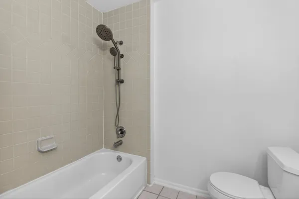 $190,000 | 8305 Highway 53, Unit A15, Woodridge, IL 60517