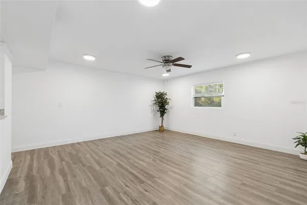 $349,000 | 220 Northwest 33rd Avenue, Gainesville, FL 32609