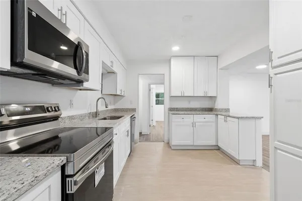 $349,000 | 220 Northwest 33rd Avenue, Gainesville, FL 32609