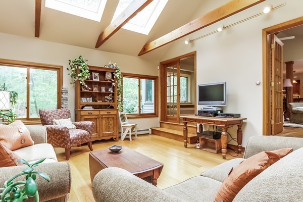 21 Willowdale Road Topsfield, MA 01983 - Photo 14 of 29 Gallery Image 14