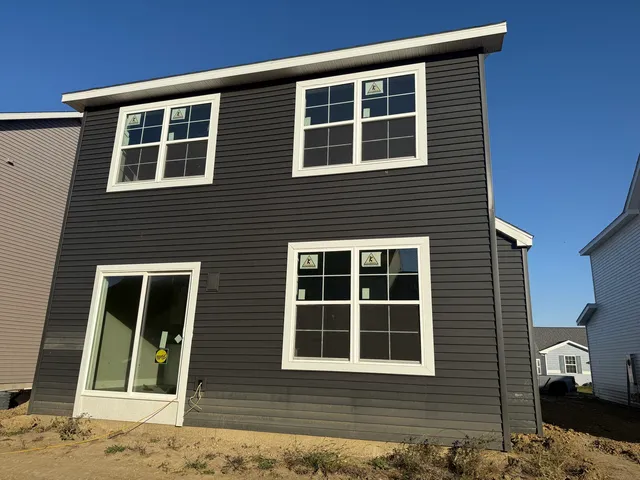 $339,900 | 1409 Sand Dollar Drive, Champaign, IL 61822