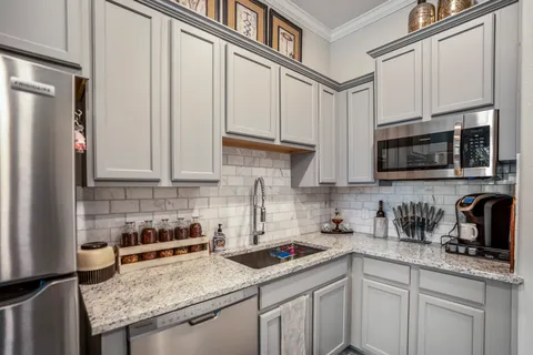 $424,999 | 16811 Lantana Valley Place, Unit P, Humble, TX 77346