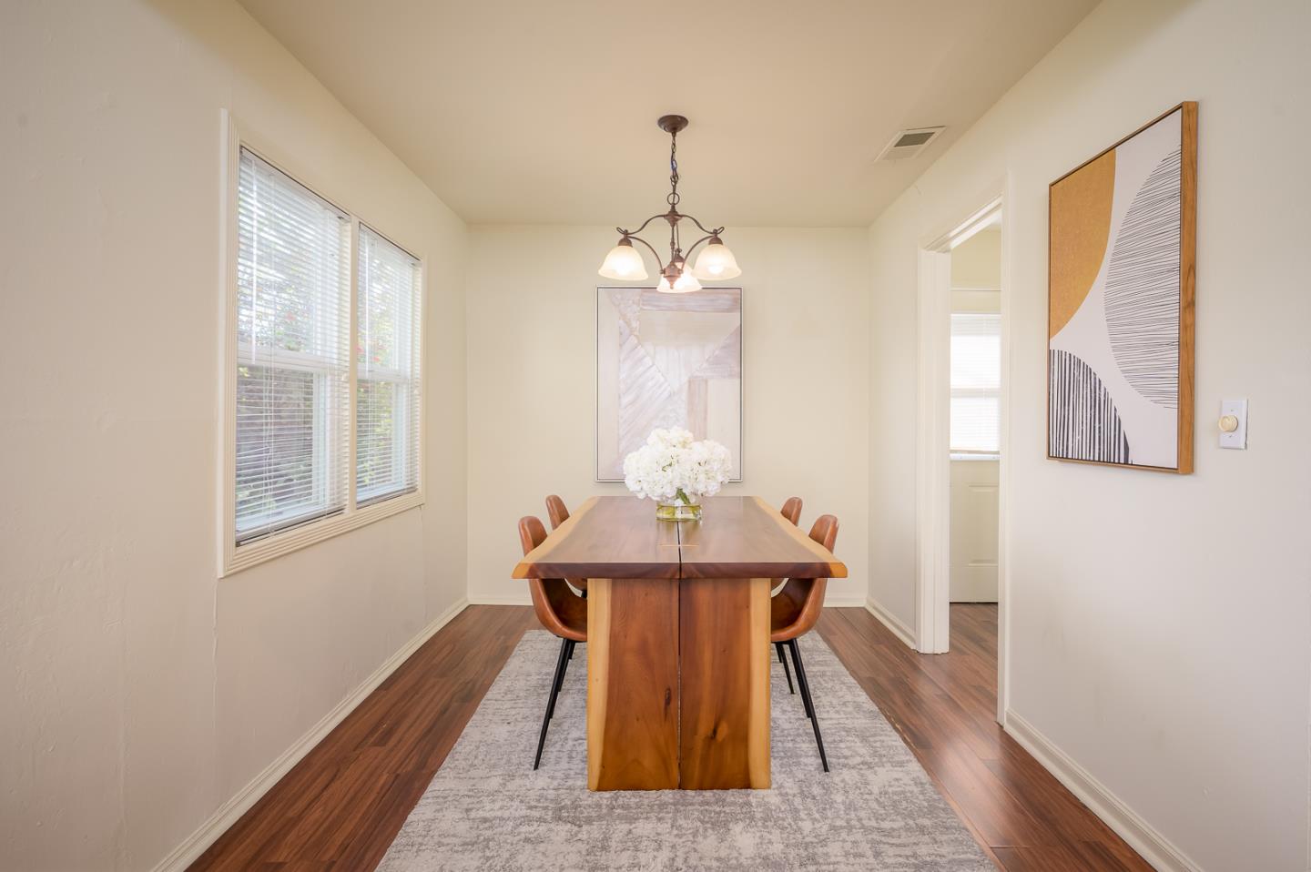 2704 Louis Road Palo Alto, CA 94303 - Photo 12 of 30