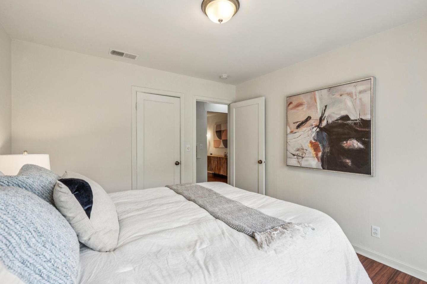 2704 Louis Road Palo Alto, CA 94303 - Photo 23 of 30