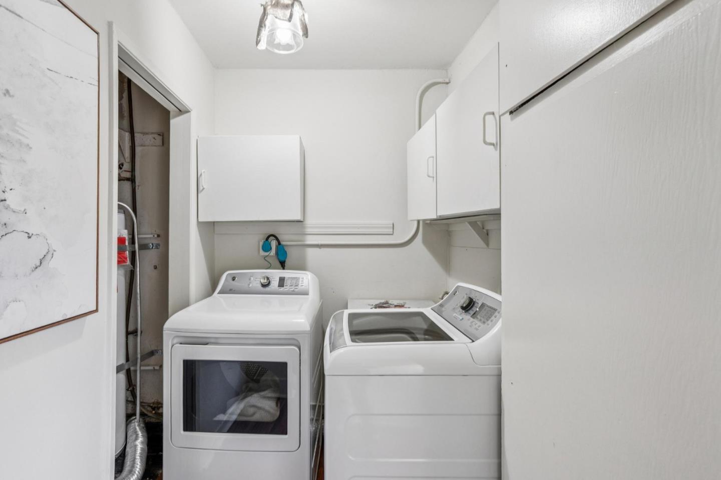 2704 Louis Road Palo Alto, CA 94303 - Photo 24 of 30