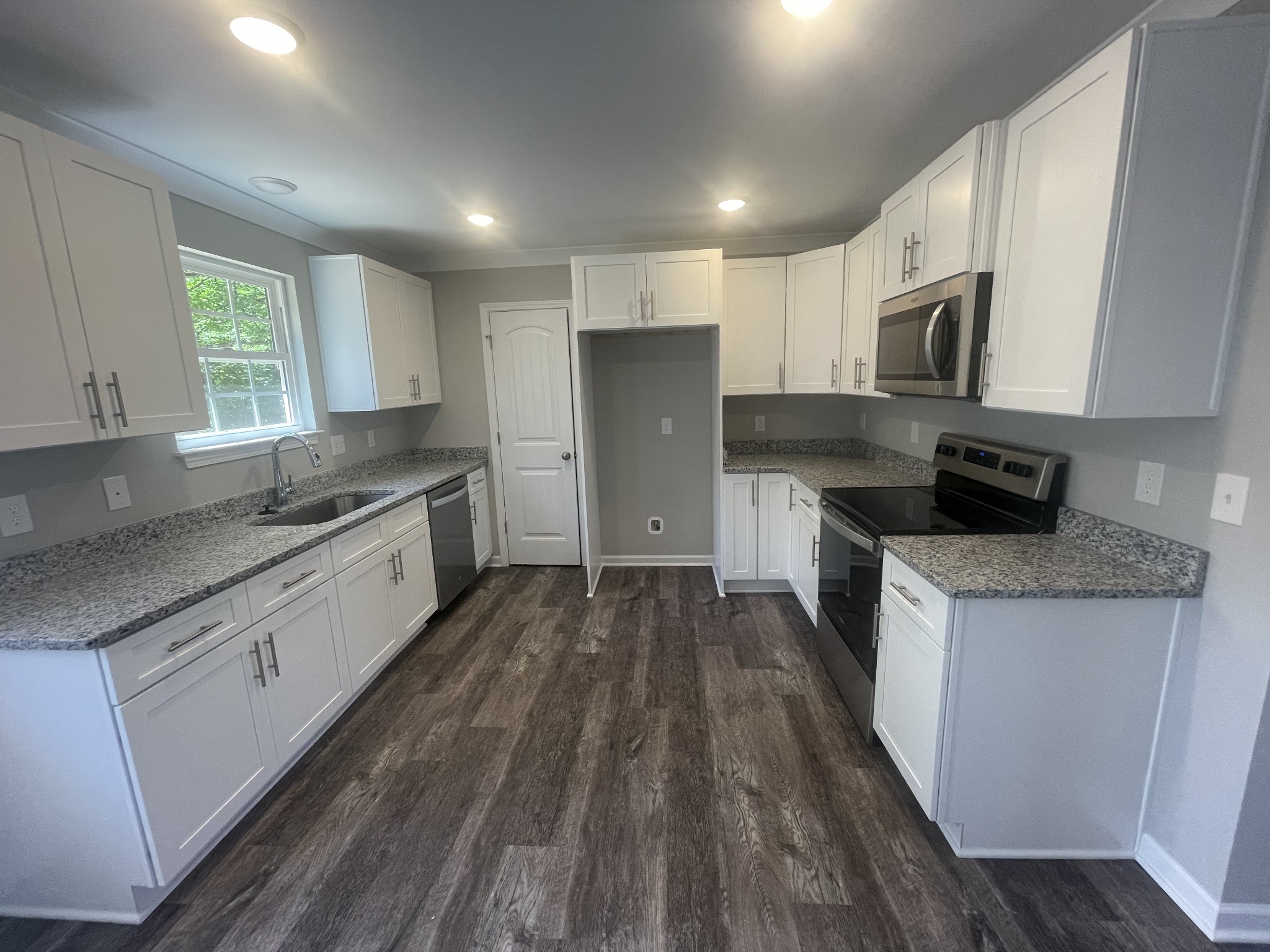 5368 Seminary Road Smyrna, TN 37167 - Photo 10 of 22 Gallery Image 10
