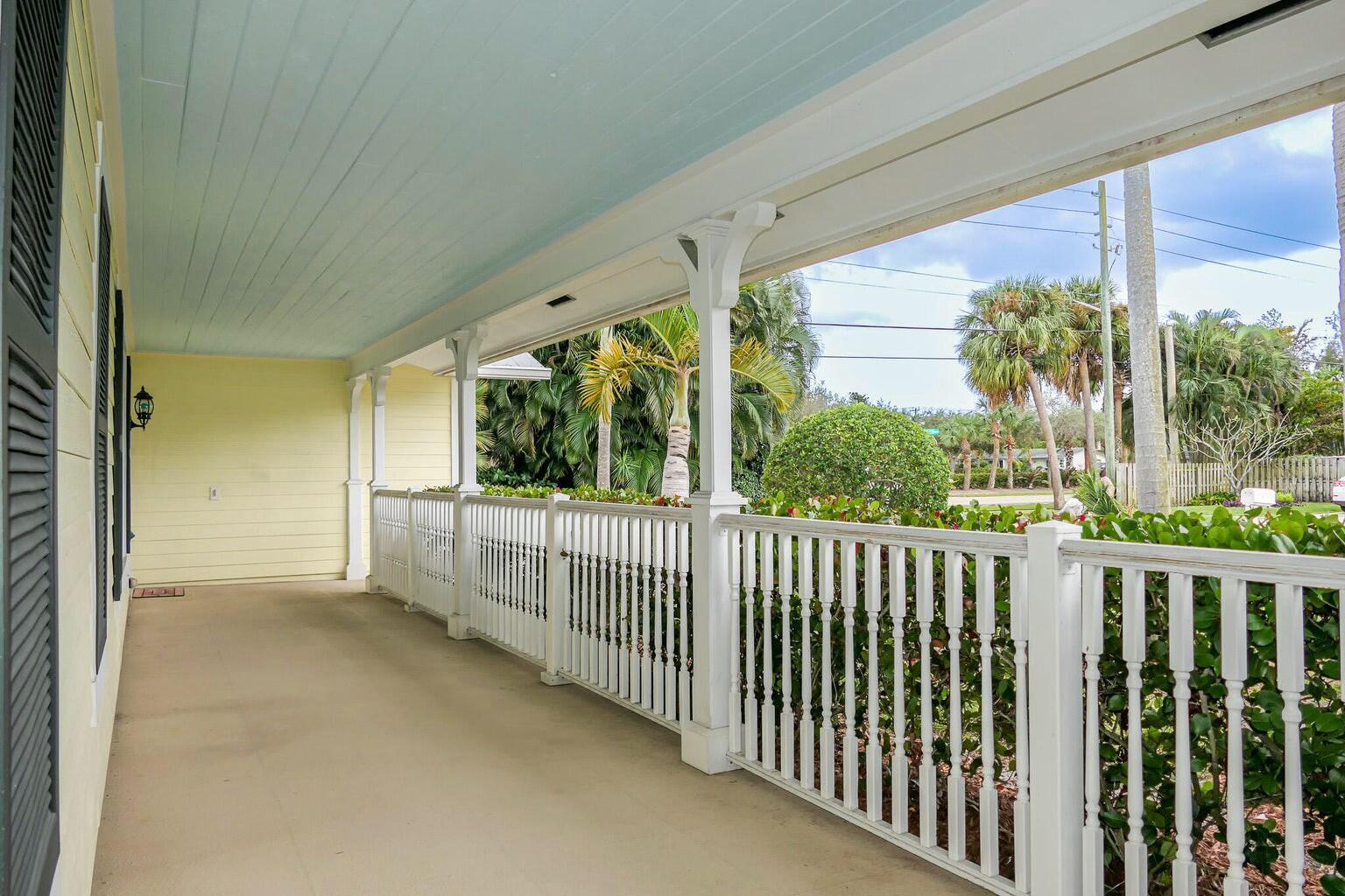 18014 Perigon Way Jupiter, FL 33458 - Photo 4 of 35 a view of a porch