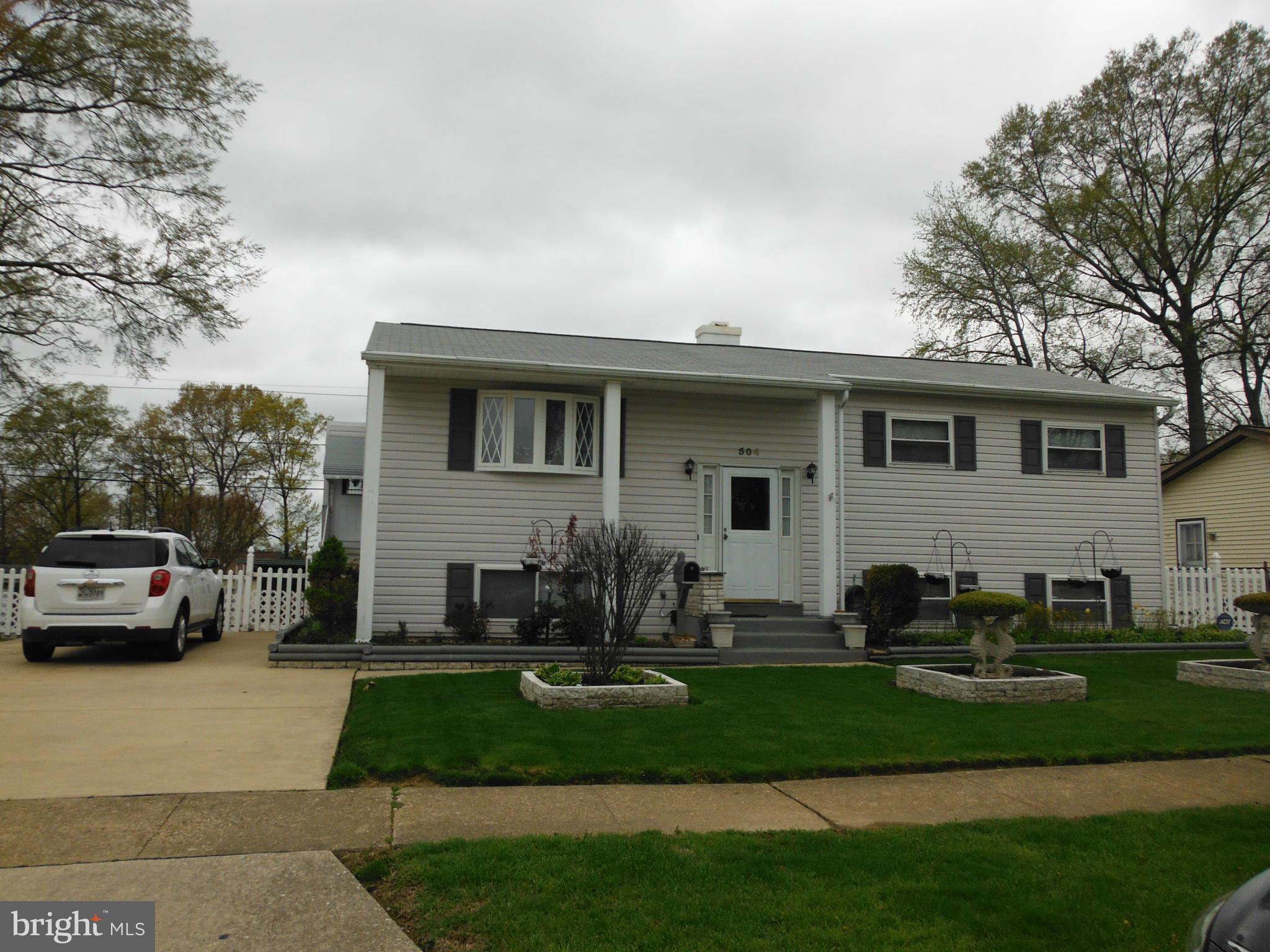 504 Nollmeyer Road Baltimore, MD 21220 - Photo 1 of 23 Exterior (Front)