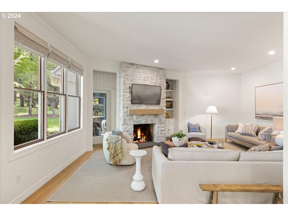 5400 Southwest Schatz Road Tualatin, OR 97062 - Photo 19 of 48 Gallery Image 19