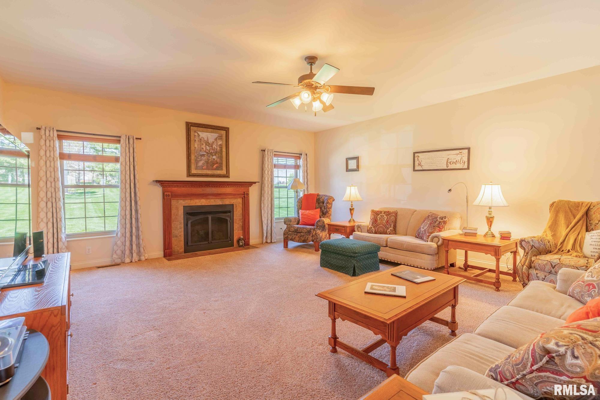 900 Dallas Road Washington, IL 61571 - Photo 33 of 62 Gallery Image 33