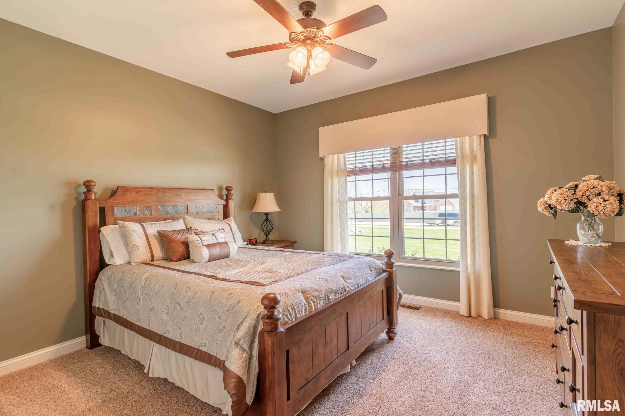 900 Dallas Road Washington, IL 61571 - Photo 48 of 62 Gallery Image 48