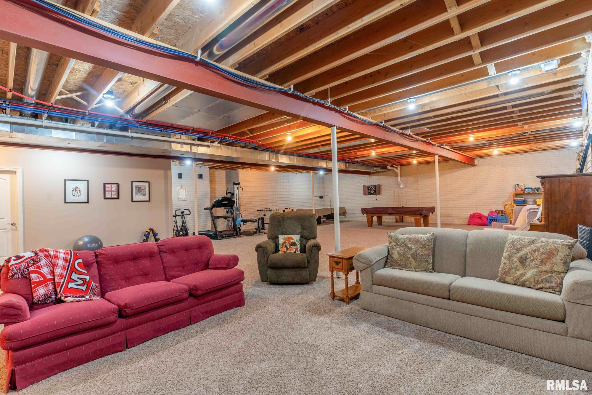 900 Dallas Road Washington, IL 61571 - Photo 59 of 62 Gallery Image 59