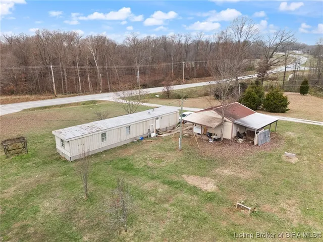 $200,000 | 3119 West Kent Sr 256, Austin, IN 47102