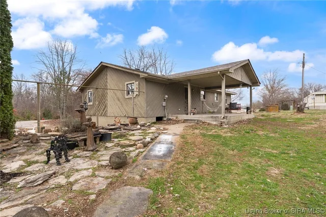 $200,000 | 3119 West Kent Sr 256, Austin, IN 47102