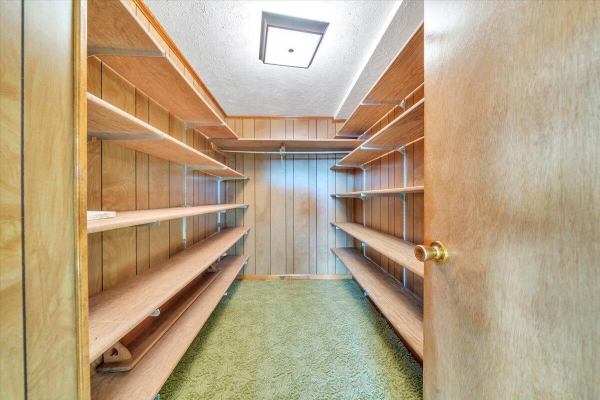 5985 Collier Street Dublin, VA 24084 - Photo 49 of 53 a view of entryway