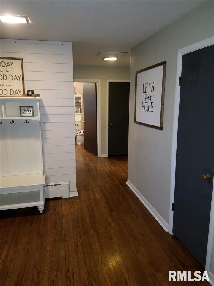 1361 Riggert Road Metamora, IL 61548 - Photo 8 of 35 Gallery Image 8