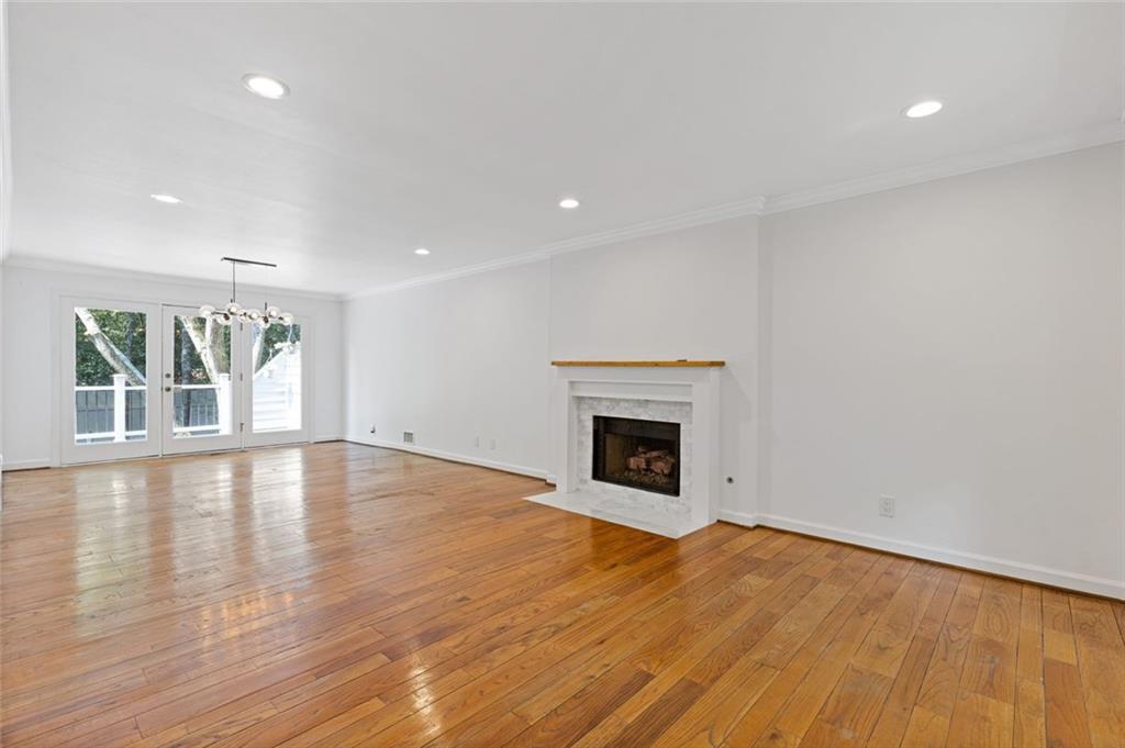 2328 Defoors Ferry Road Northwest Atlanta, GA 30318 - Photo 8 of 26 Gallery Image 8