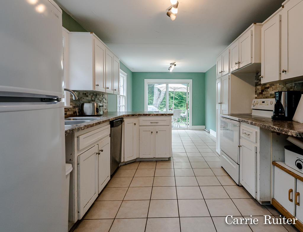 16838 Taft Road Spring Lake, MI 49456 - Photo 14 of 38 1638Taft24Lores
