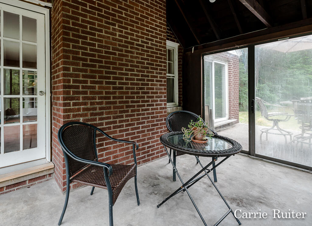 16838 Taft Road Spring Lake, MI 49456 - Photo 18 of 38 1638Taft31Lores