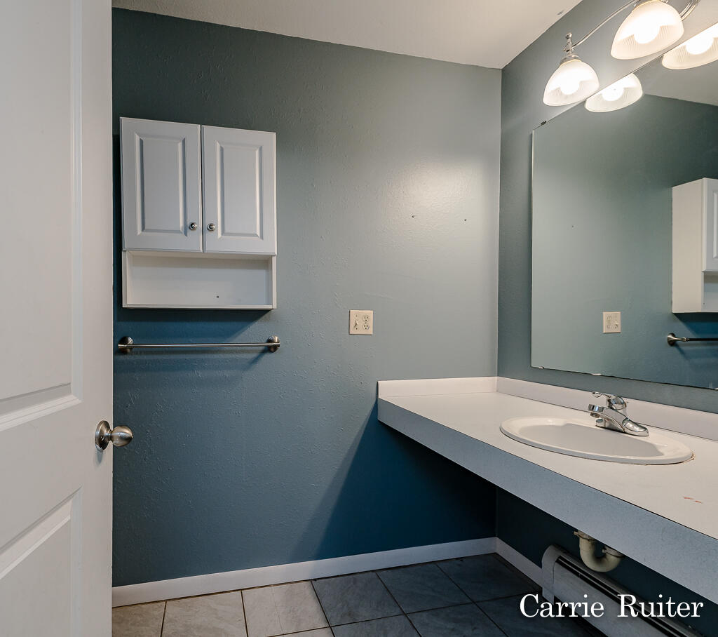 16838 Taft Road Spring Lake, MI 49456 - Photo 21 of 38 1638Taft26Lores