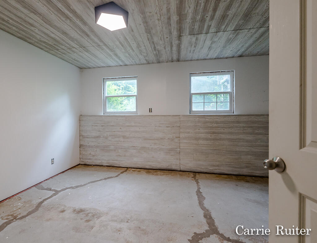 16838 Taft Road Spring Lake, MI 49456 - Photo 26 of 38 1638Taft42Lores