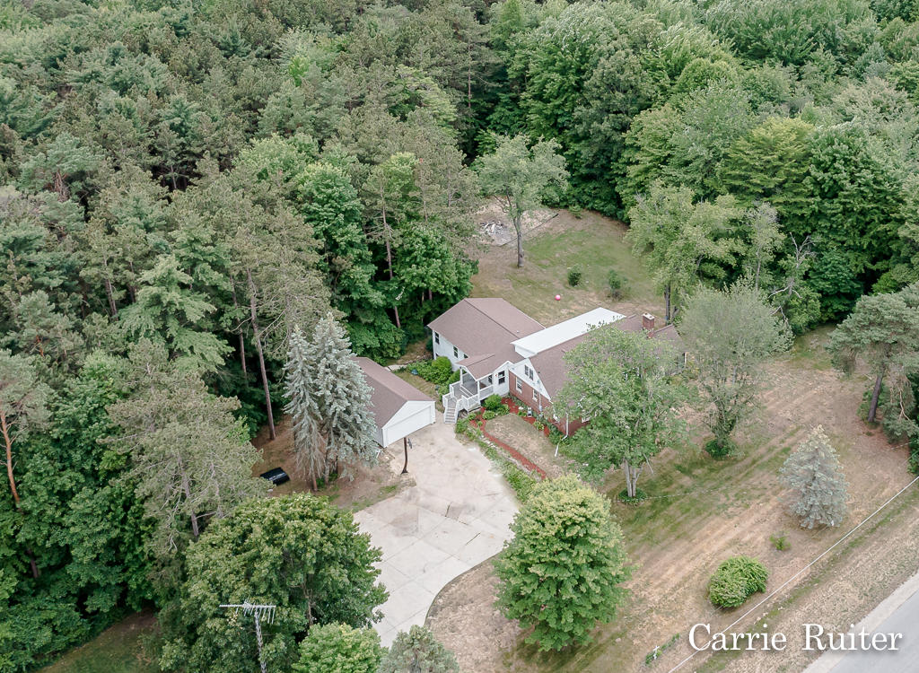 16838 Taft Road Spring Lake, MI 49456 - Photo 29 of 38 1638Taft12Lores