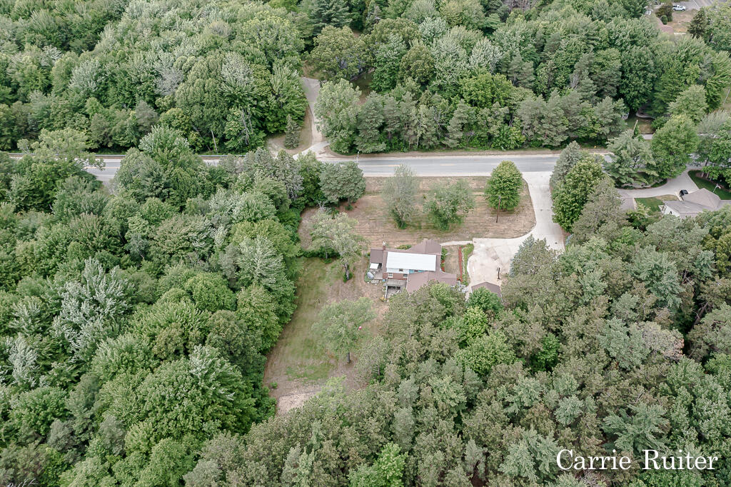 16838 Taft Road Spring Lake, MI 49456 - Photo 32 of 38 1638Taft13Lores