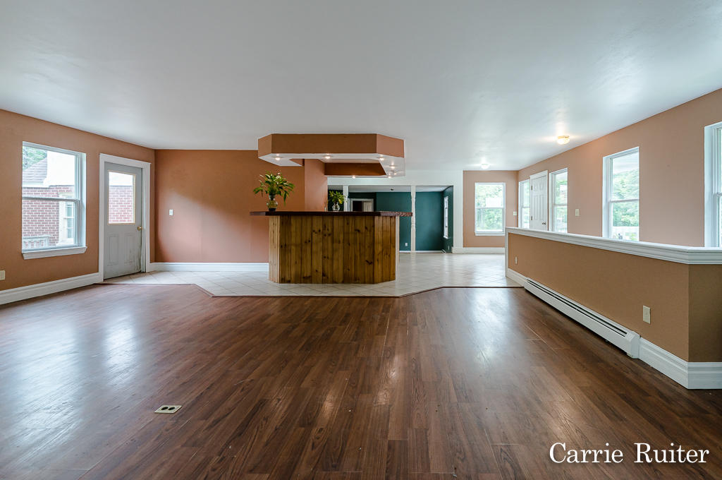 16838 Taft Road Spring Lake, MI 49456 - Photo 5 of 38 1638Taft19Lores