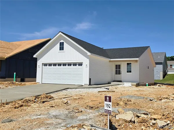 $354,987 | 206 Red Cliff, Wentzville, MO 63385
