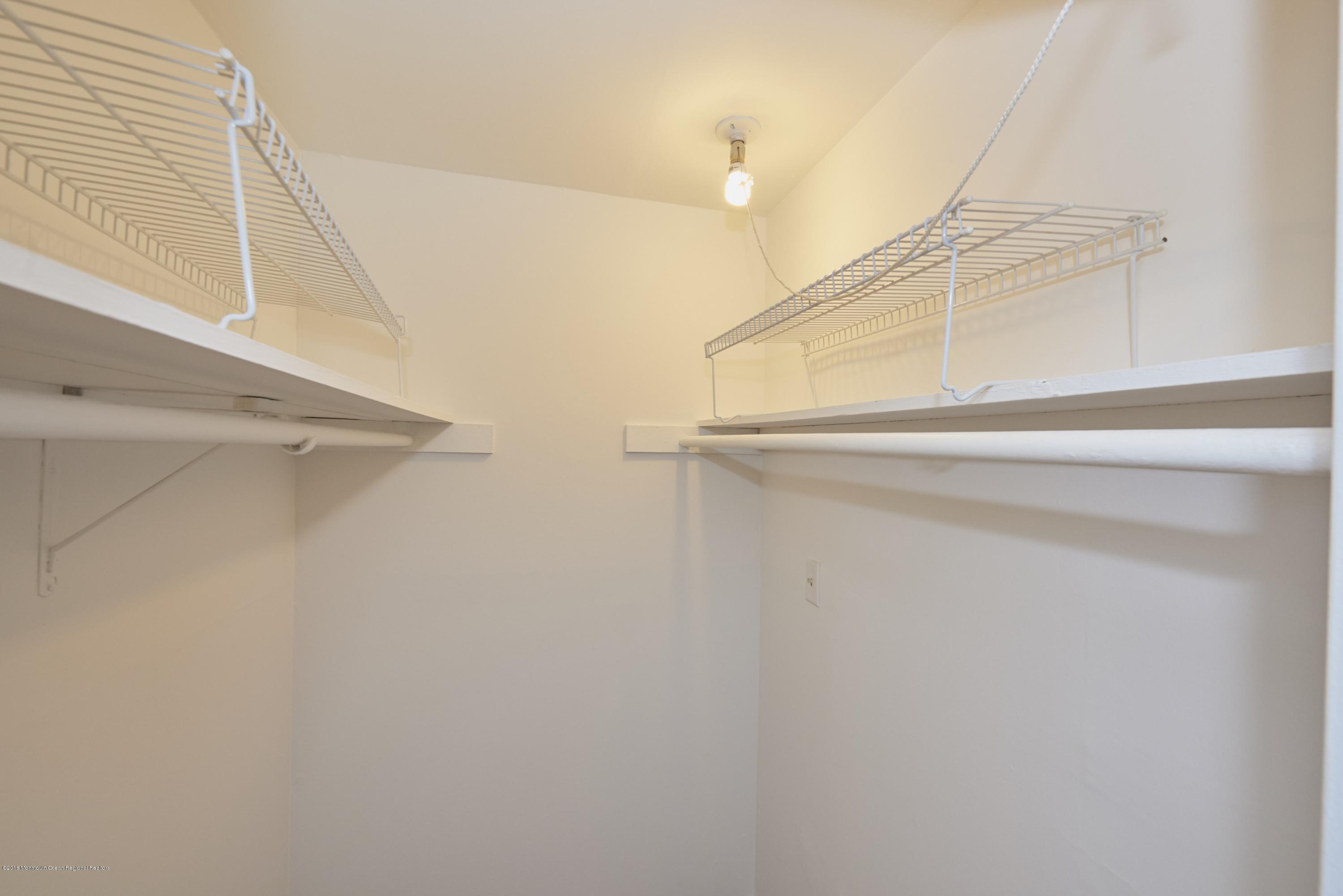 200 Portland Road, Unit D 6 Highlands, NJ 07732 - Photo 15 of 32 BAP_8969