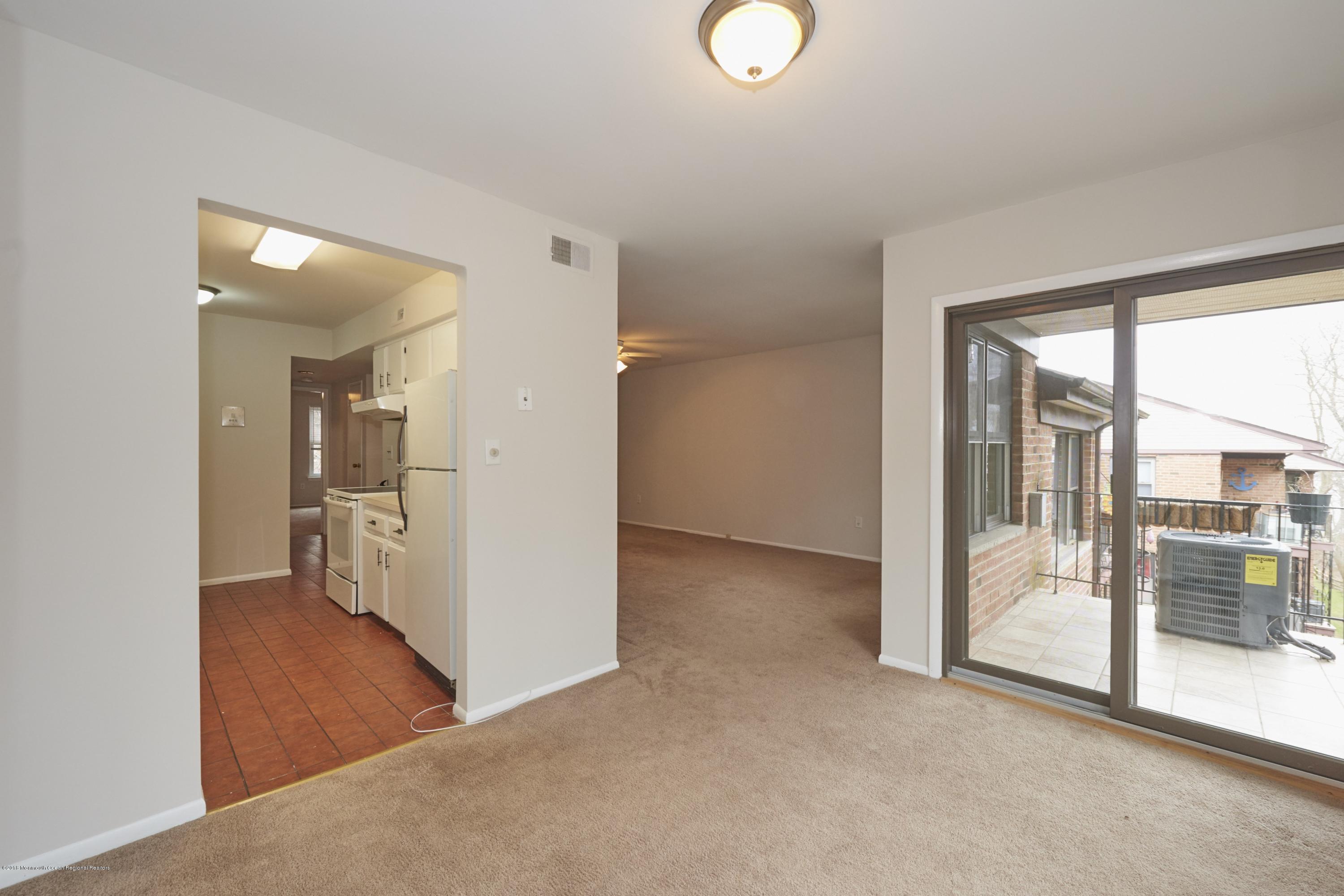 200 Portland Road, Unit D 6 Highlands, NJ 07732 - Photo 8 of 32 BAP_8958
