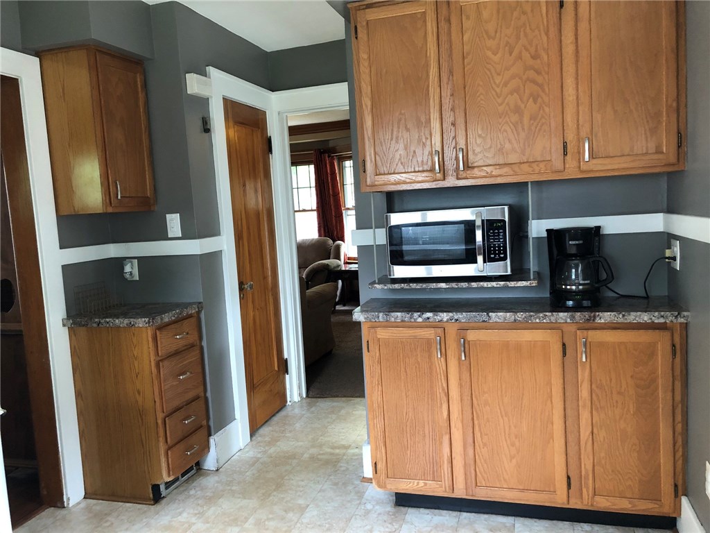 68 Roseview Avenue Rochester, NY 14609 - Photo 20 of 49