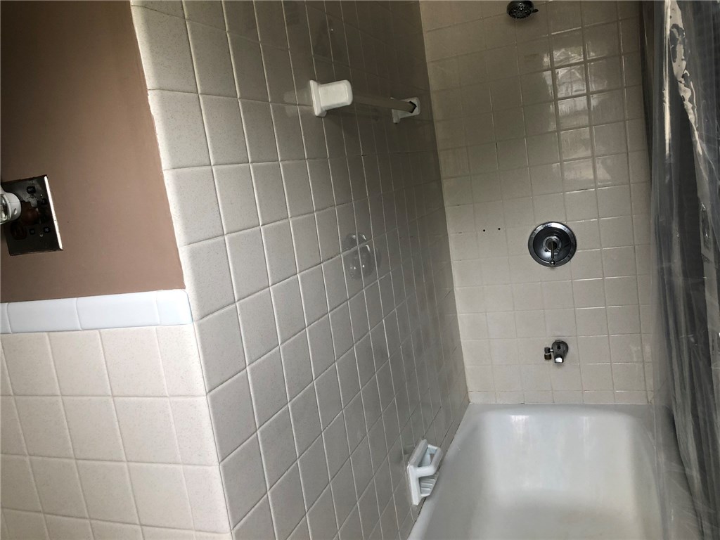 68 Roseview Avenue Rochester, NY 14609 - Photo 31 of 49