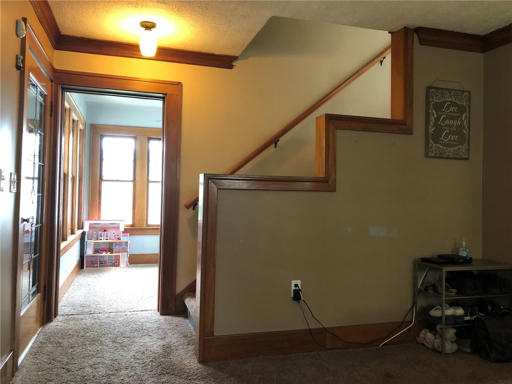 68 Roseview Avenue Rochester, NY 14609 - Photo 5 of 49