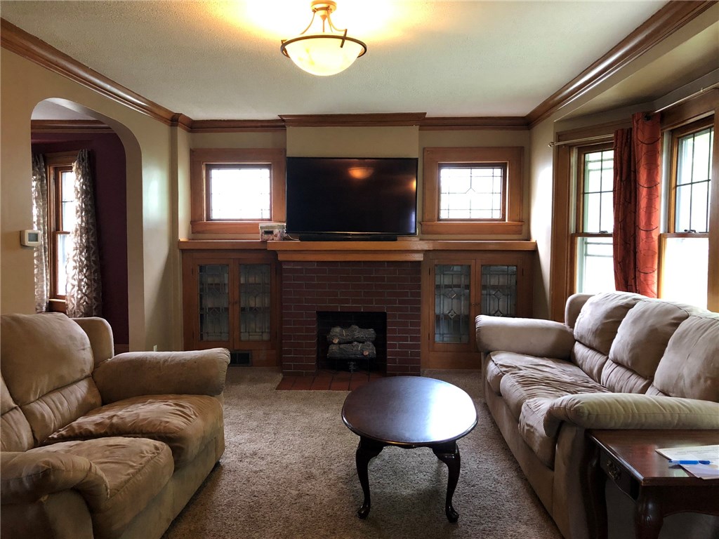 68 Roseview Avenue Rochester, NY 14609 - Photo 9 of 49