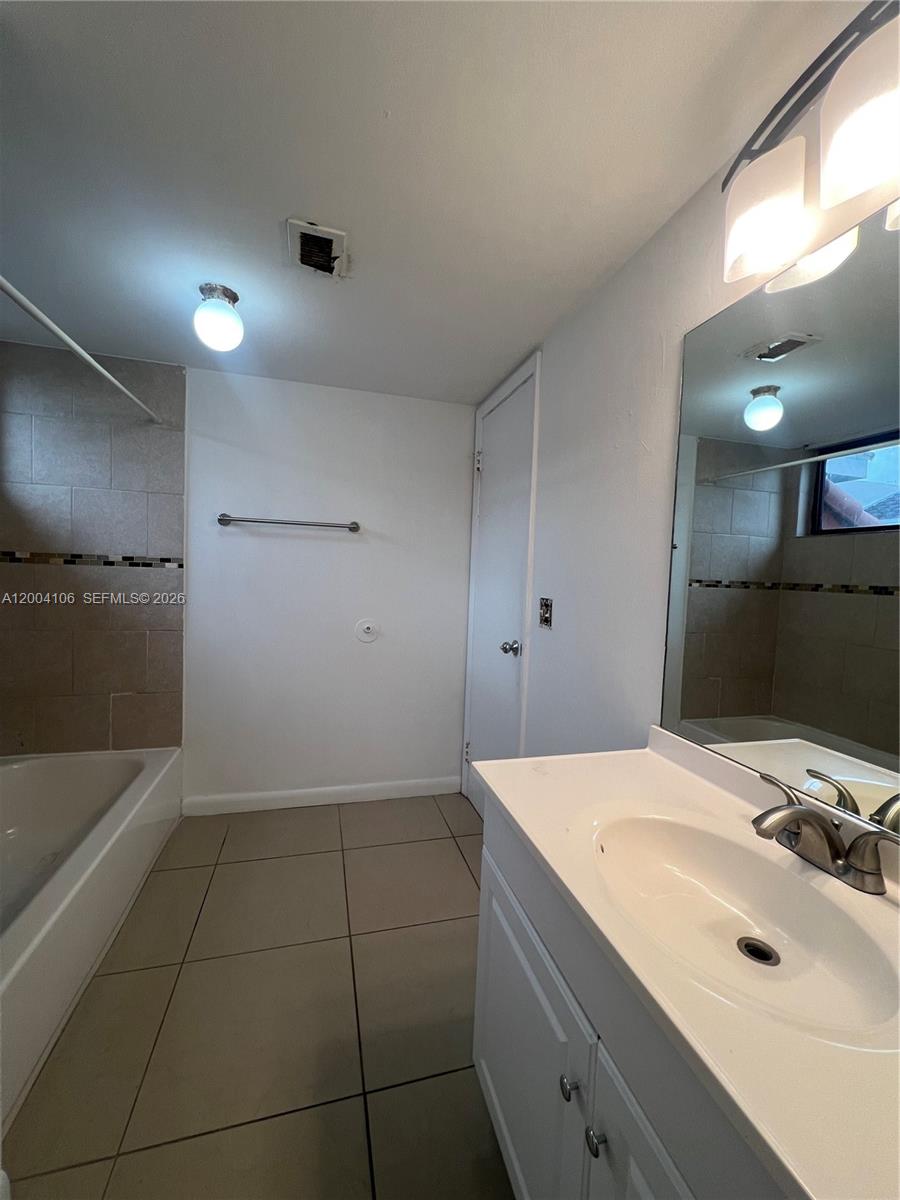 8335 Southwest 152nd Avenue, Unit B401 Miami, FL 33193 - Photo 21 of 24