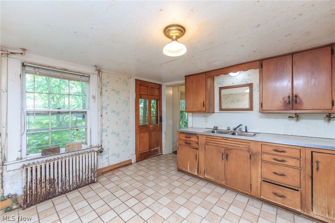 24105 Chardon Road Euclid, OH 44143 - Photo 9 of 50