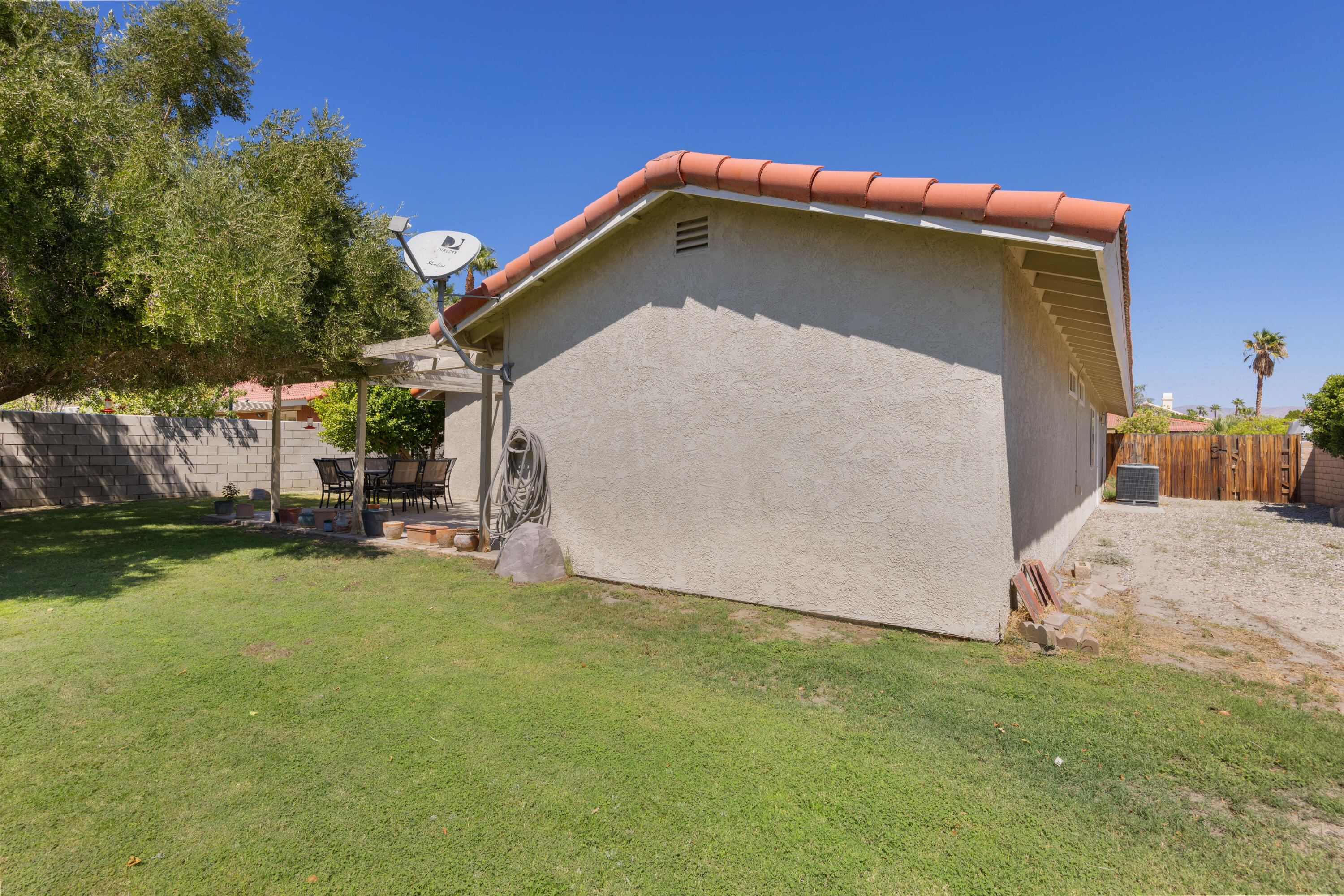 67255 Rango Road Cathedral City, CA 92234 - Photo 19 of 19 019RV-Parking